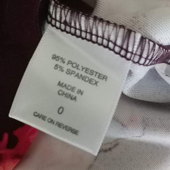 New York and Company Scuba Skirt Size 0 - Picture 6 of 8